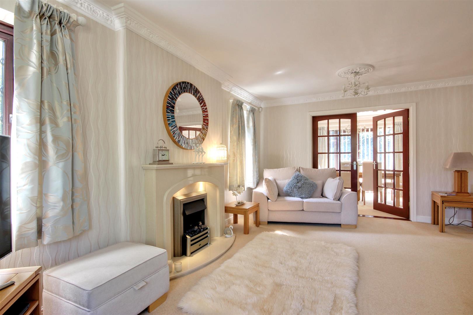 Walnut Close, Cottingham